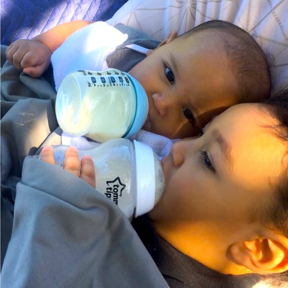 Meet your Posher, Fekita - Picture 1 of 1